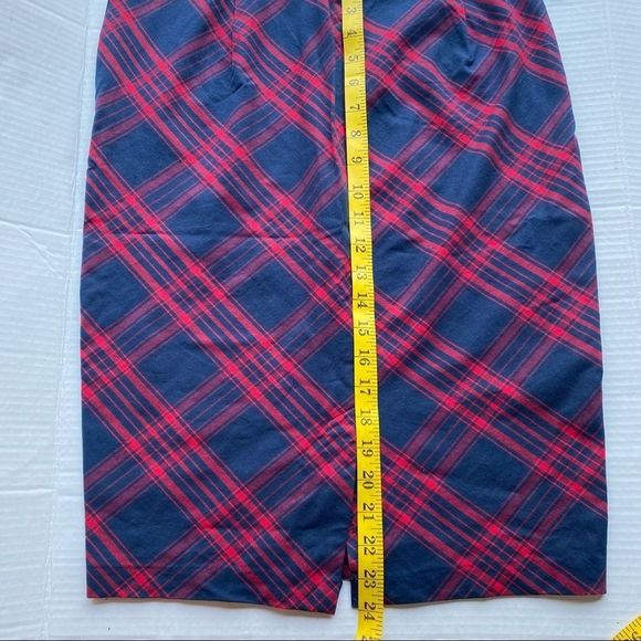 Old Navy, Clueless Prep, Navy Blue with Red Plaid Skirt Size 6 - Picture 4 of 6